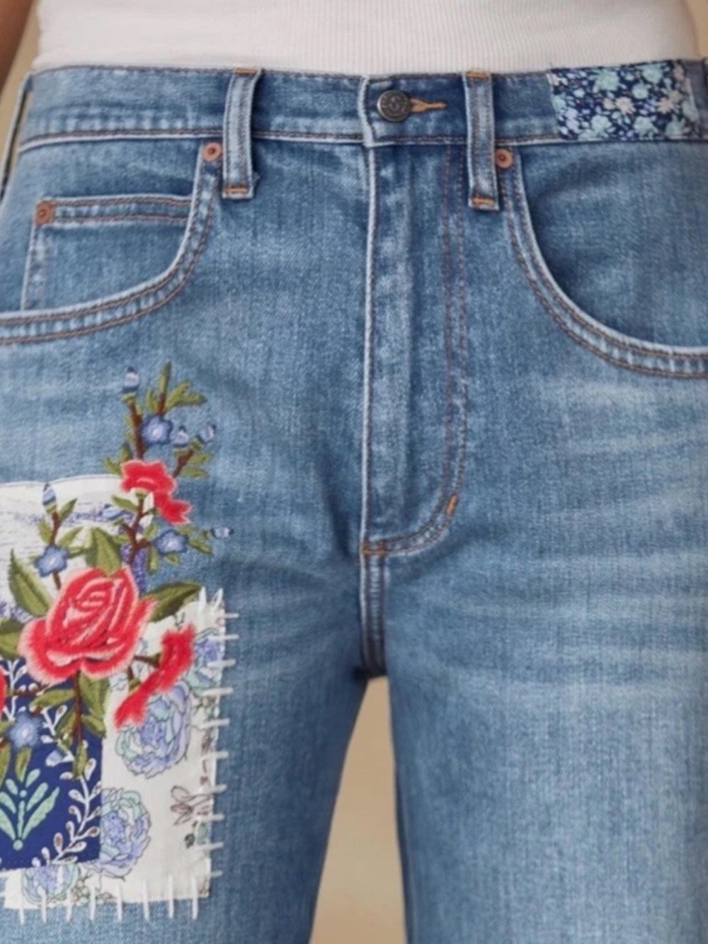 Sundance Patchwork Embroidered Jeans 32 Cropped Raw Hem Boho Straight - Picture 2 of 8